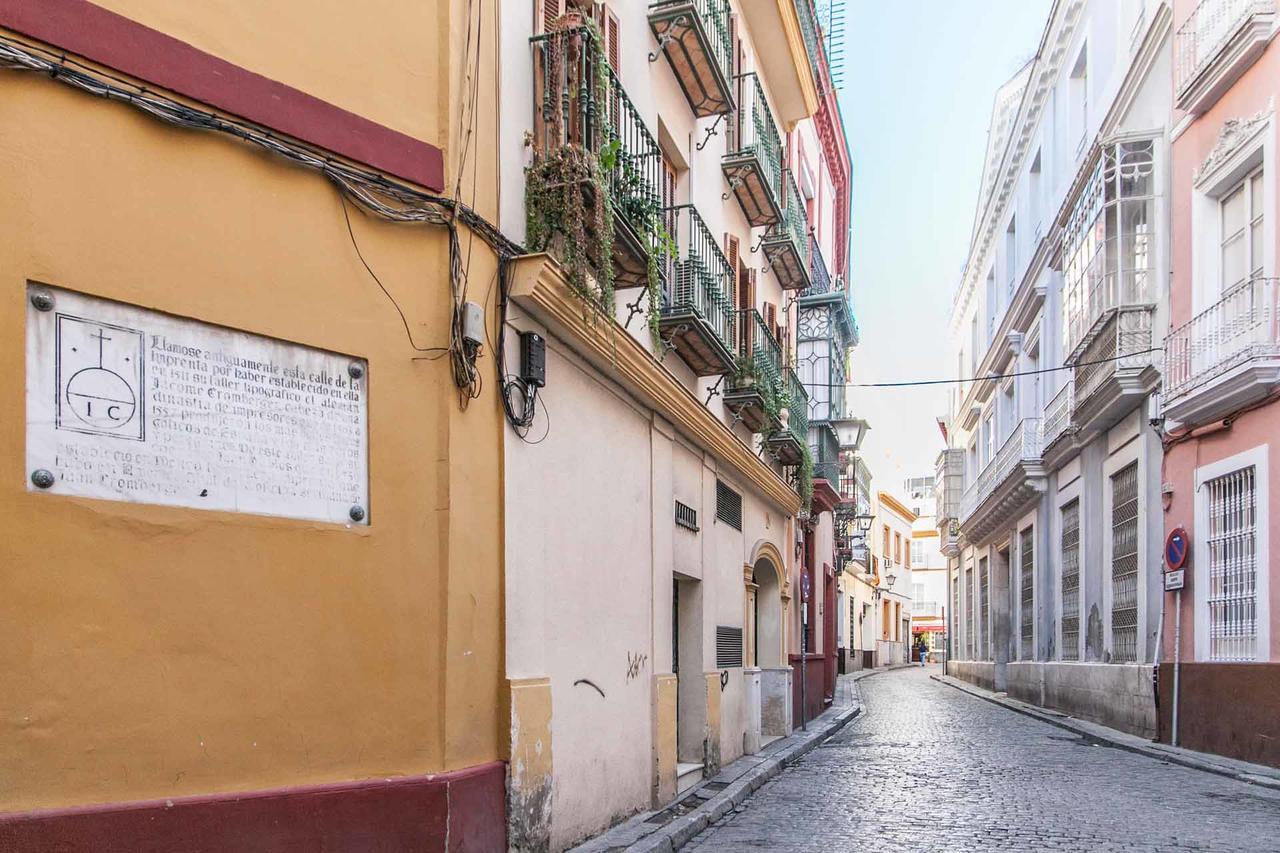 Apartamento Catedral Seville Exterior photo